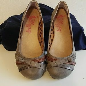 Jellypop memory foam flats